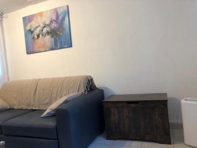 Votre Sejour A Sanary Dans Bas De Villa Avec Terrasse Vegetalisee Et Abritee Exposition Est Sud Ouest A 400M Du Centre Ville En Zone Pietonne Ou Tout Peut Se Faire A Pied Sanary-sur-Mer Exteriör bild